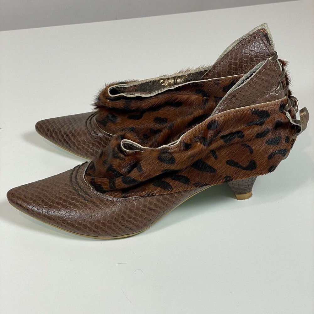 Irregular Choice Tie Up Leopard Print Fur Leather Bootie Brown 36 Pointed Toe - Picture 4 of 9